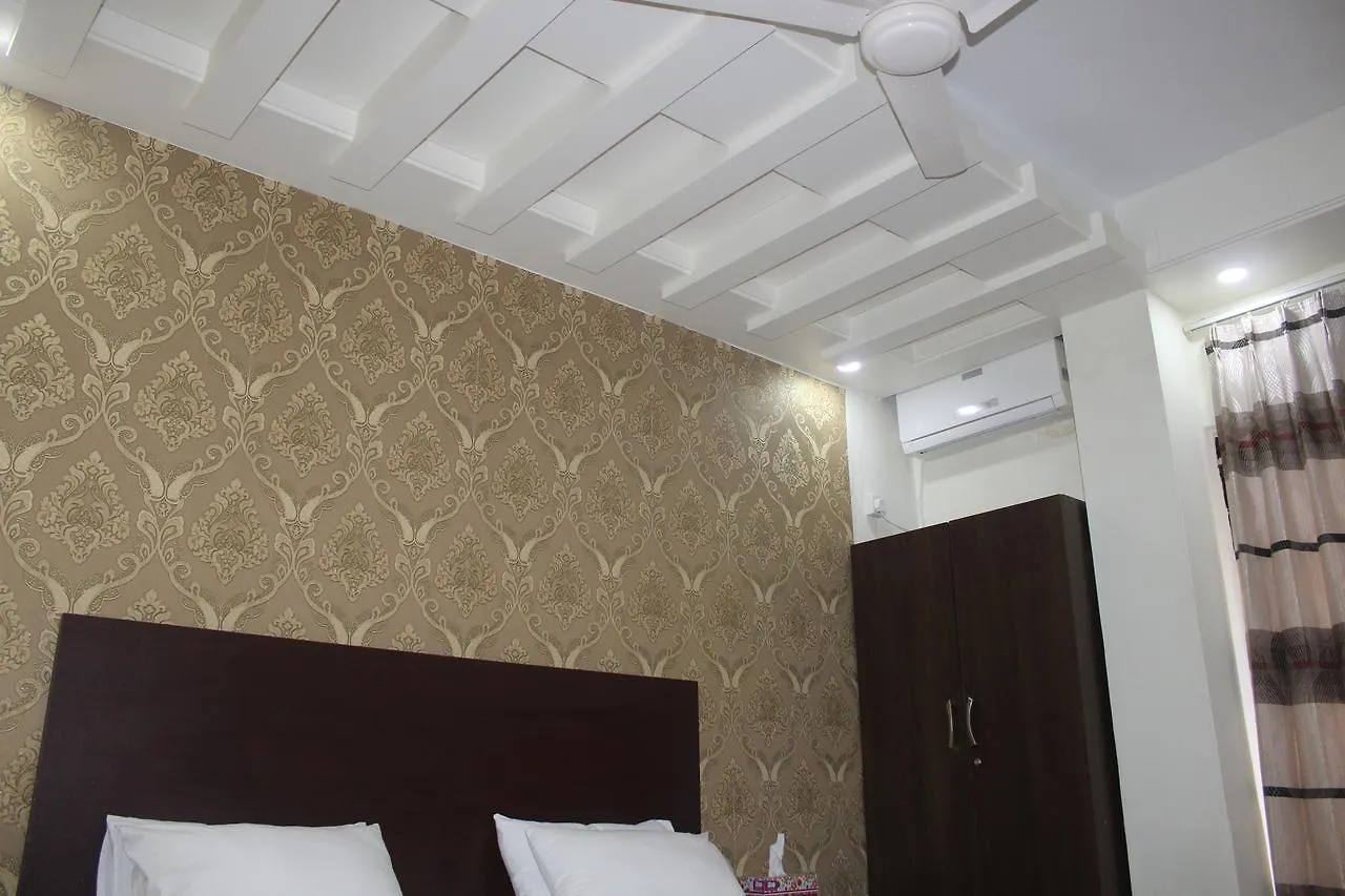 저렴한 가격의 호텔 Sylcom Hotel 다카